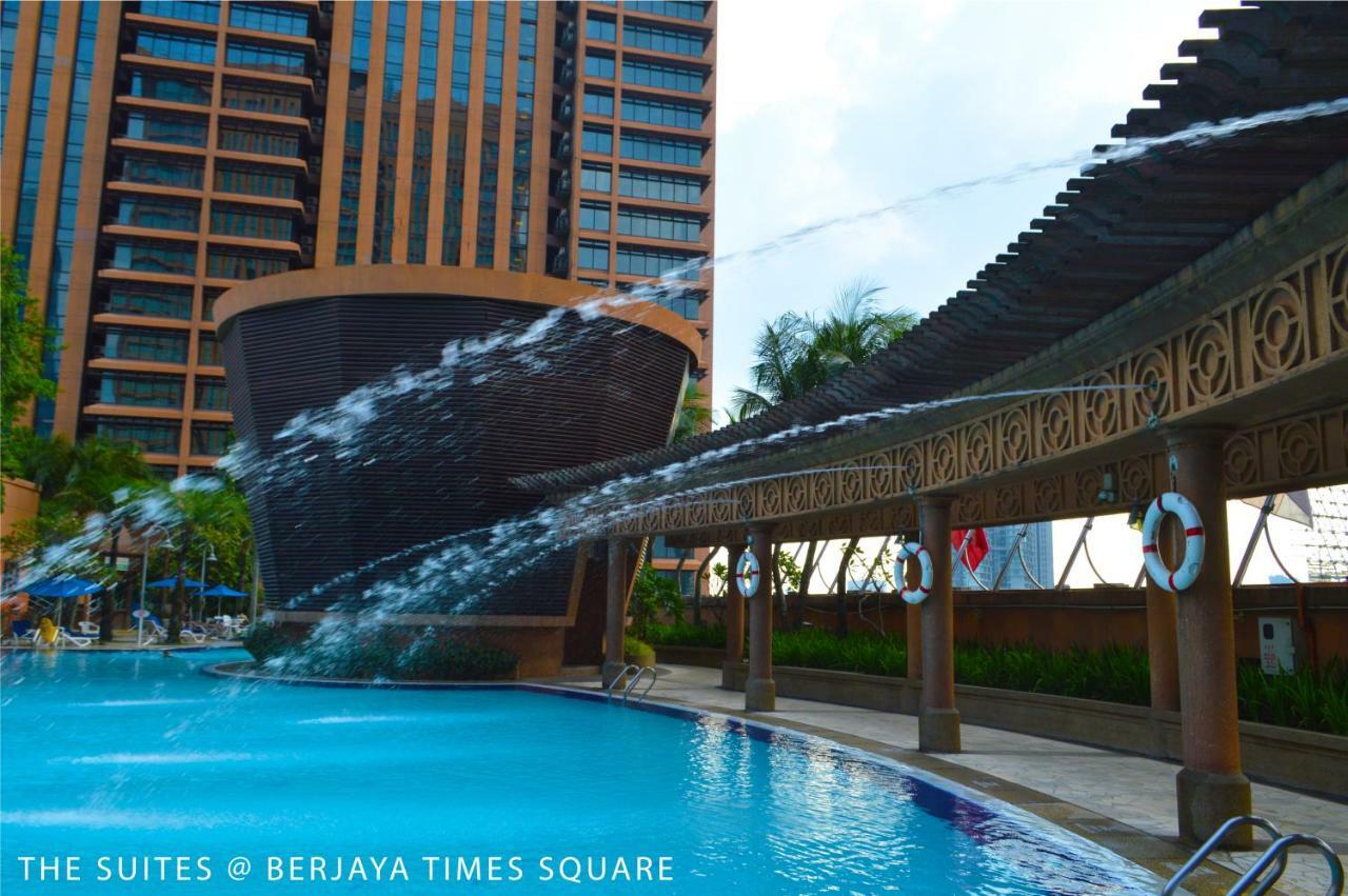 The Suites At Times Square Kl Kuala Lumpur Exterior foto